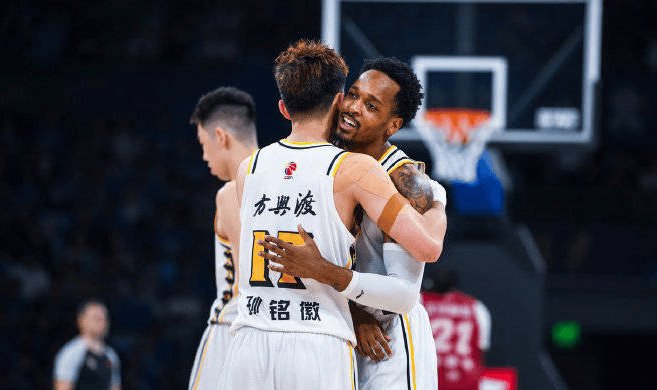 北马其顿客场逆转捧走三分，晋级前景看涨